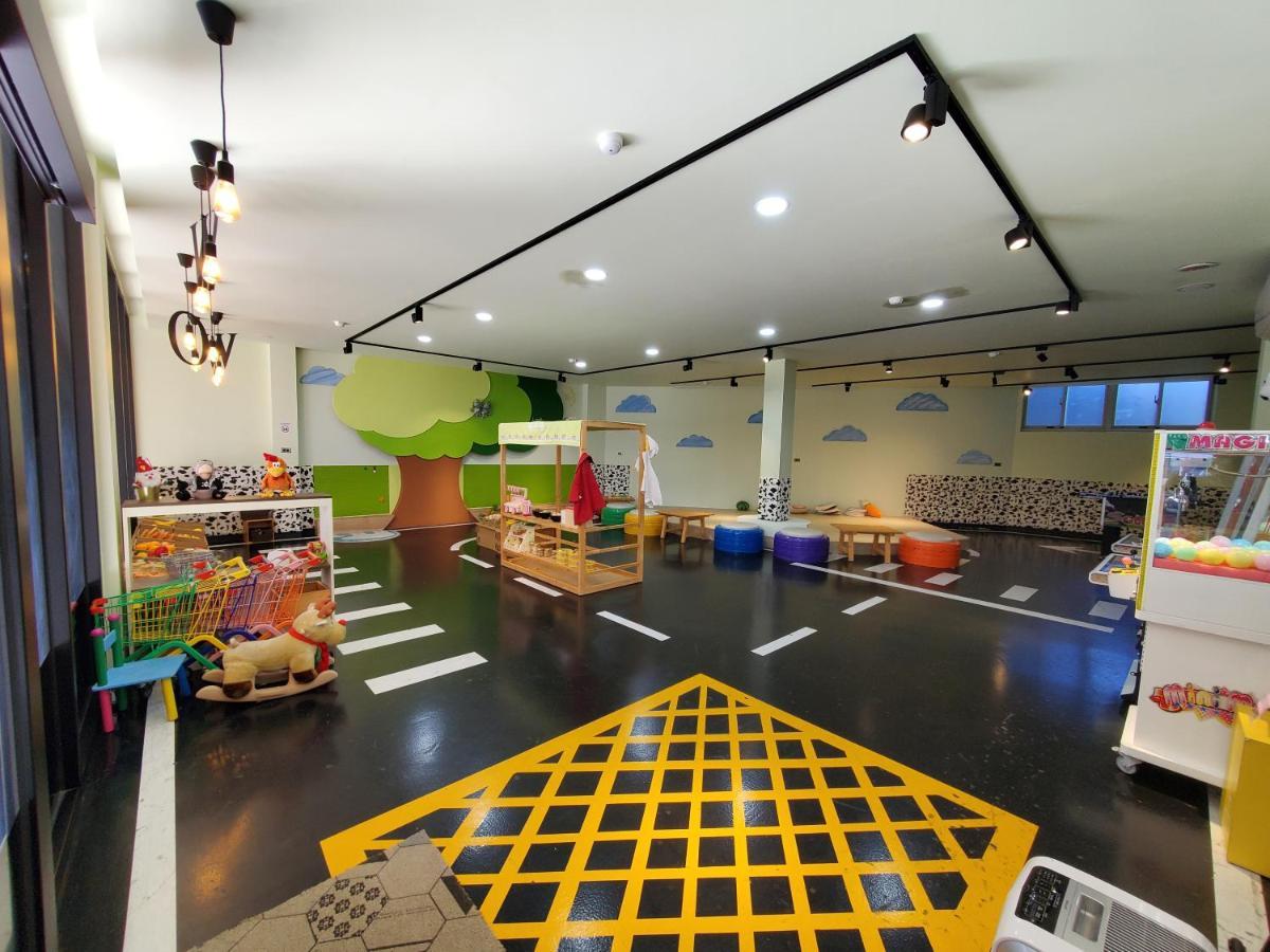 Slow Wow Hot Spring Hotel Jiaoxi Extérieur photo
