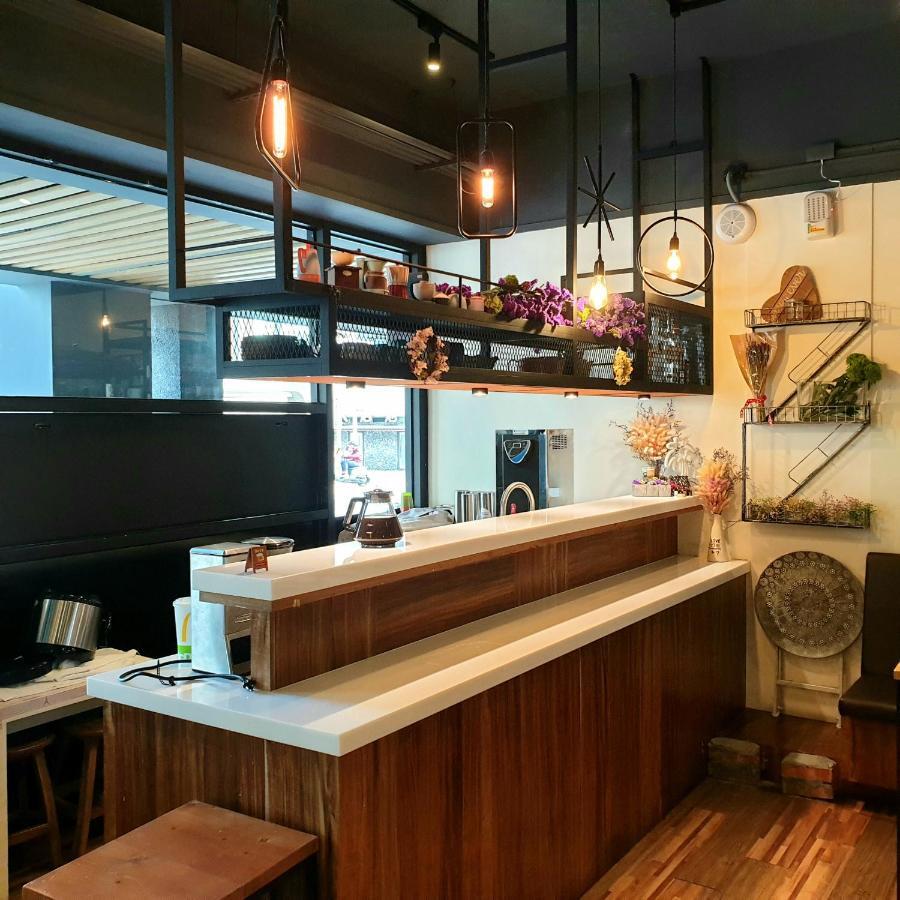 Slow Wow Hot Spring Hotel Jiaoxi Extérieur photo