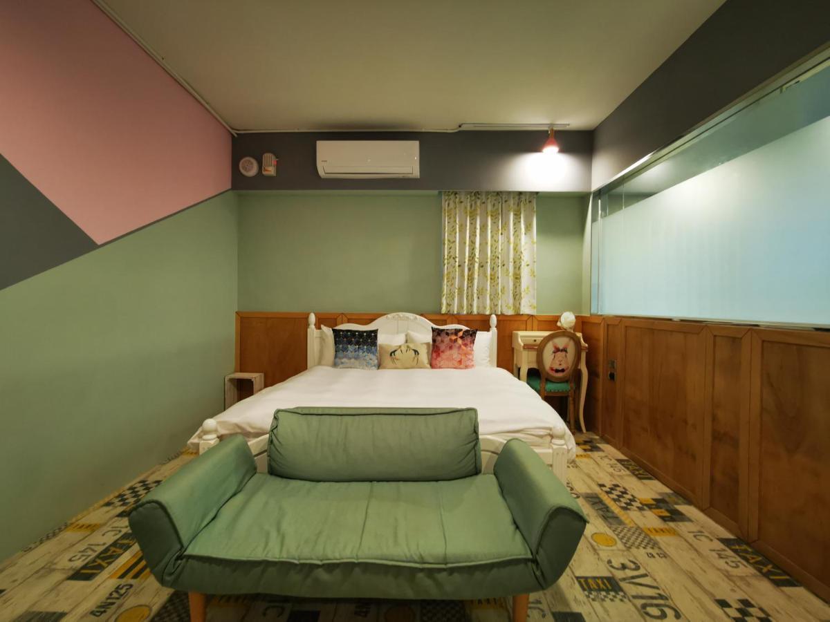 Slow Wow Hot Spring Hotel Jiaoxi Extérieur photo