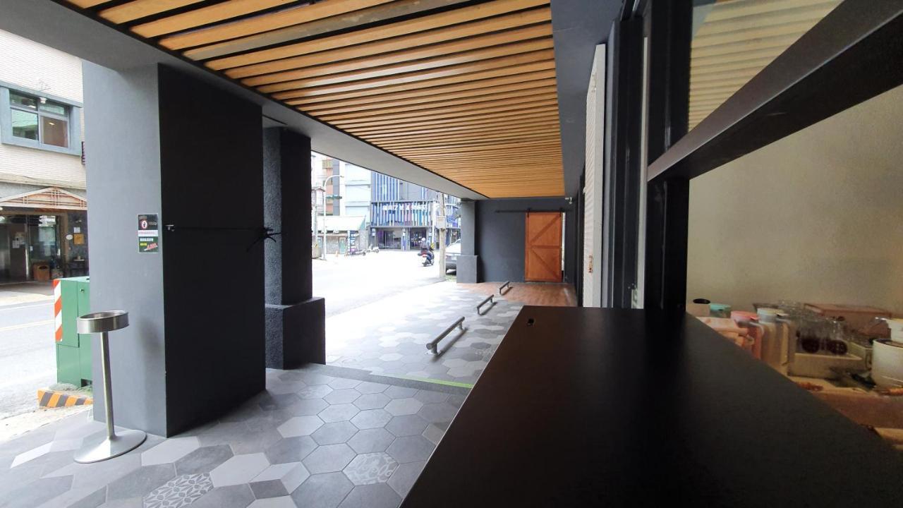 Slow Wow Hot Spring Hotel Jiaoxi Extérieur photo